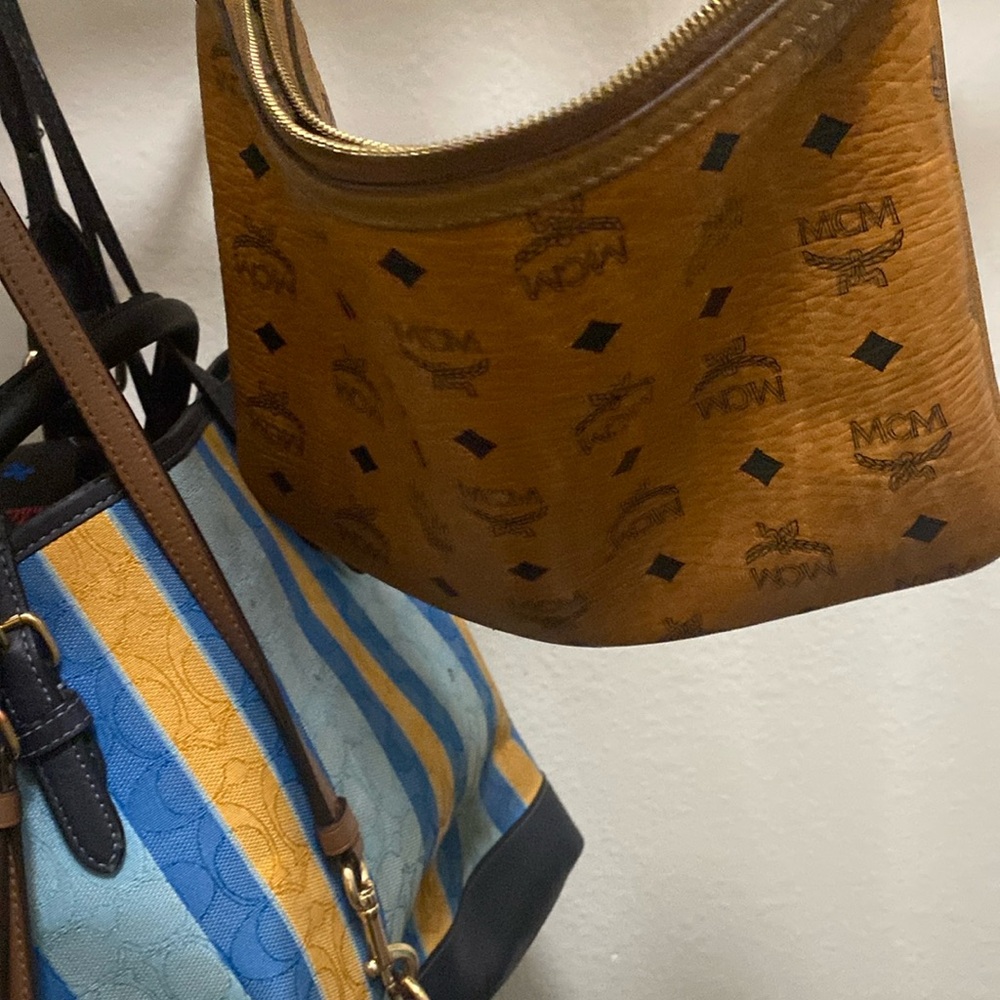 I am selling in the MCM purse for 150 in good condition